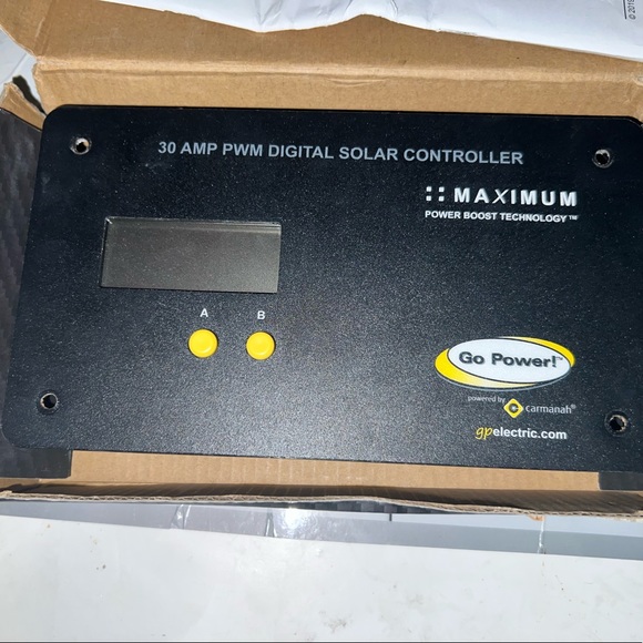 Go Power GP-PWM-30-UI PWM Solar Control - Picture 1 of 6